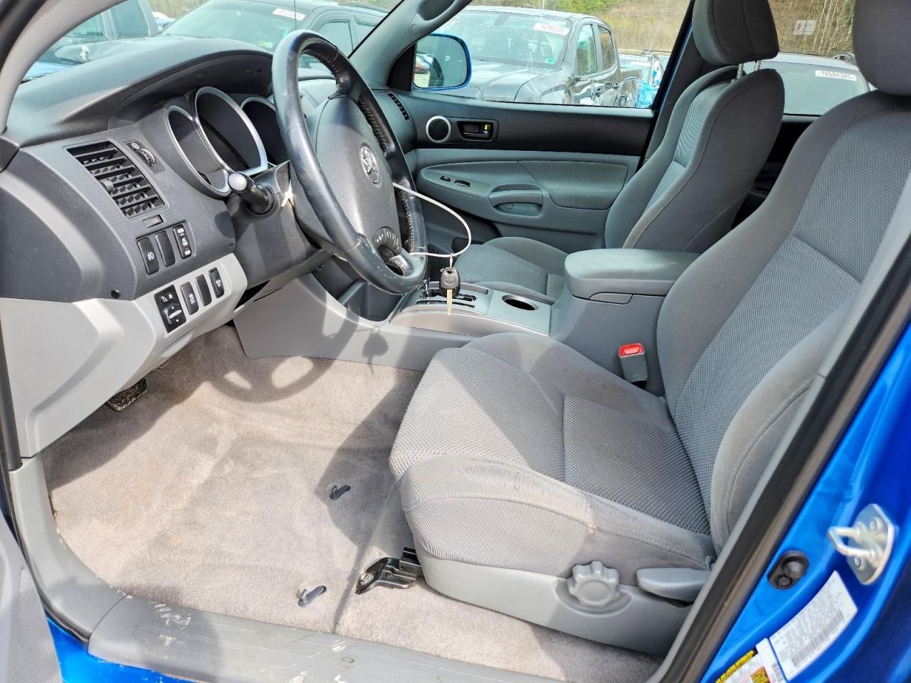 2009 TOYOTA TACOMA V6 photo 19