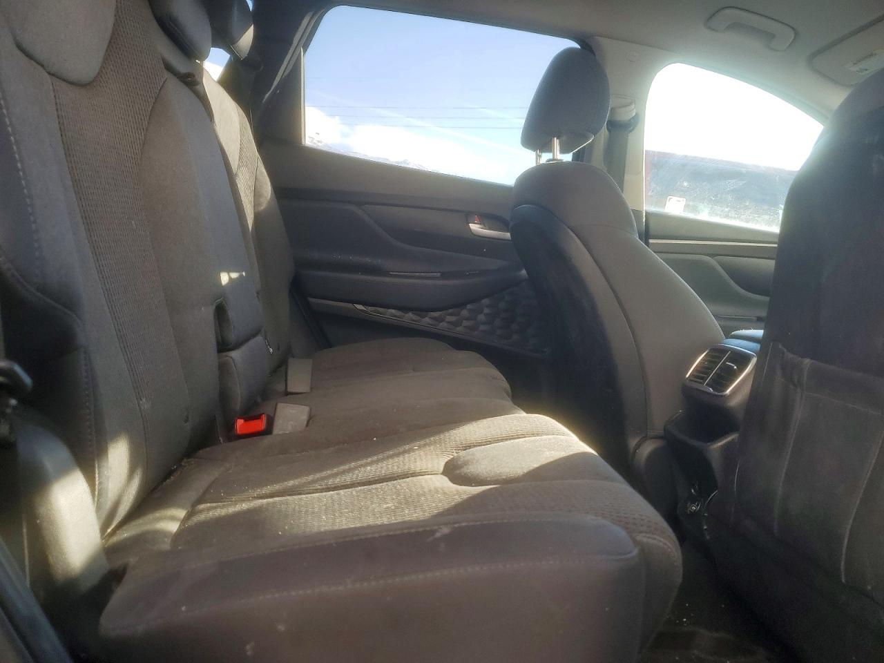 2019 HYUNDAI SANTA FE SE 2.4L photo 10
