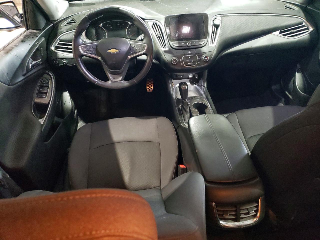 2017 CHEVROLET MALIBU LT photo 15