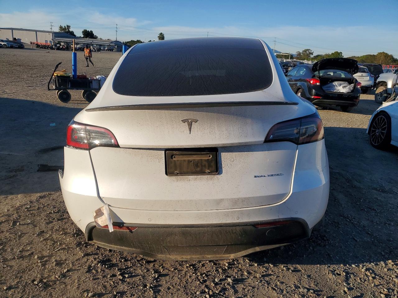 2021 TESLA MODEL Y photo 11