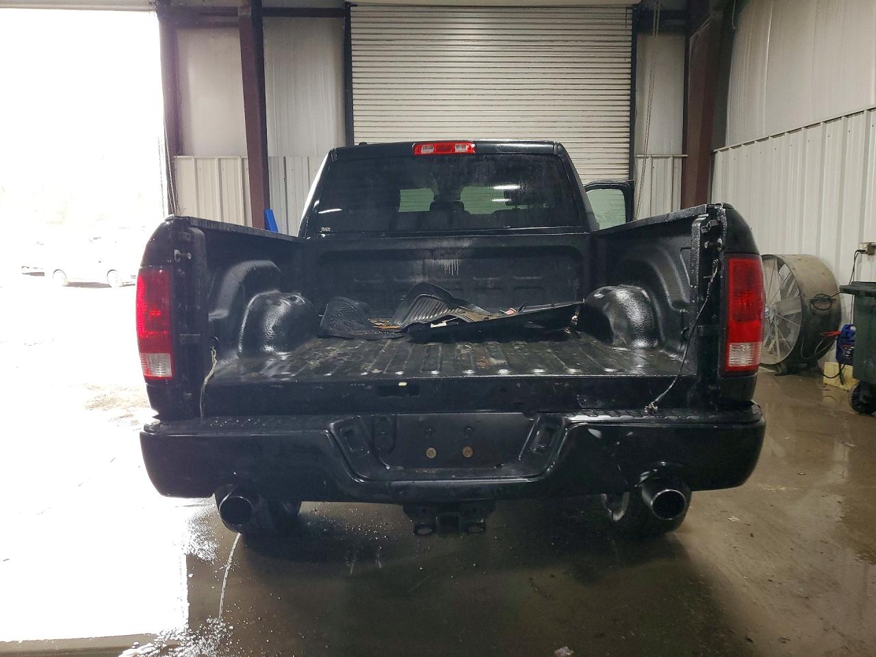 2019 RAM 1500 CLASSIC TRADESMAN photo 6