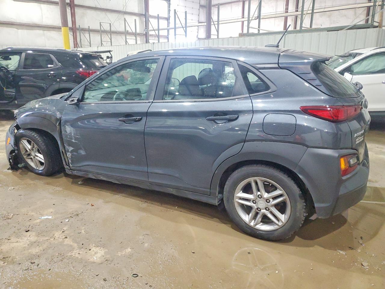 2020 HYUNDAI KONA SE photo 3