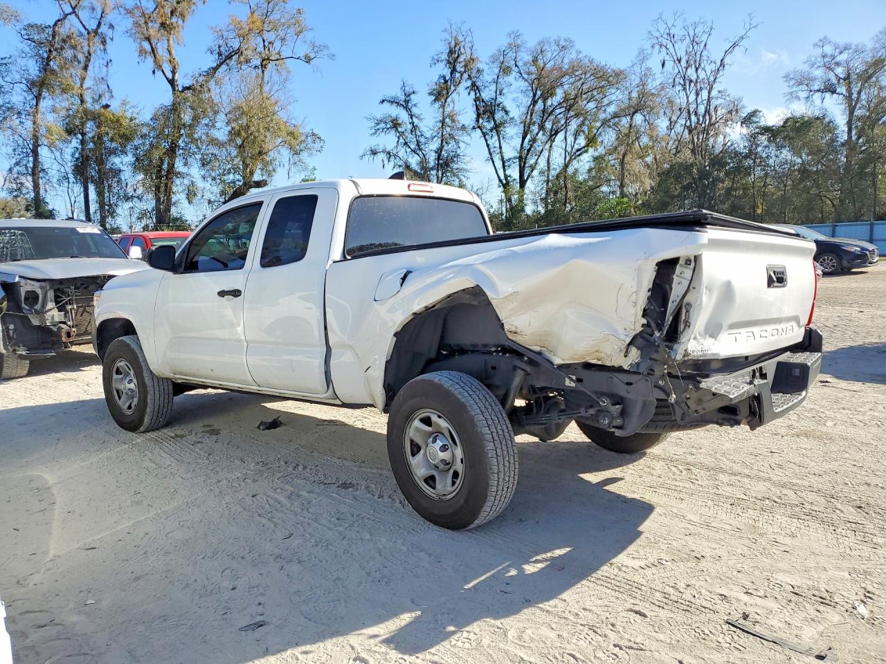 2022 TOYOTA TACOMA SR photo 3
