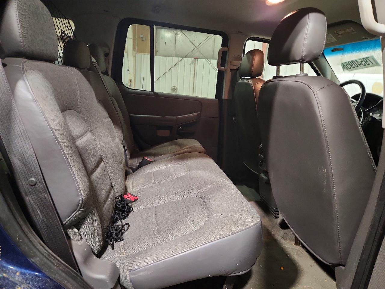 2004 FORD EXPLORER XLS photo 11