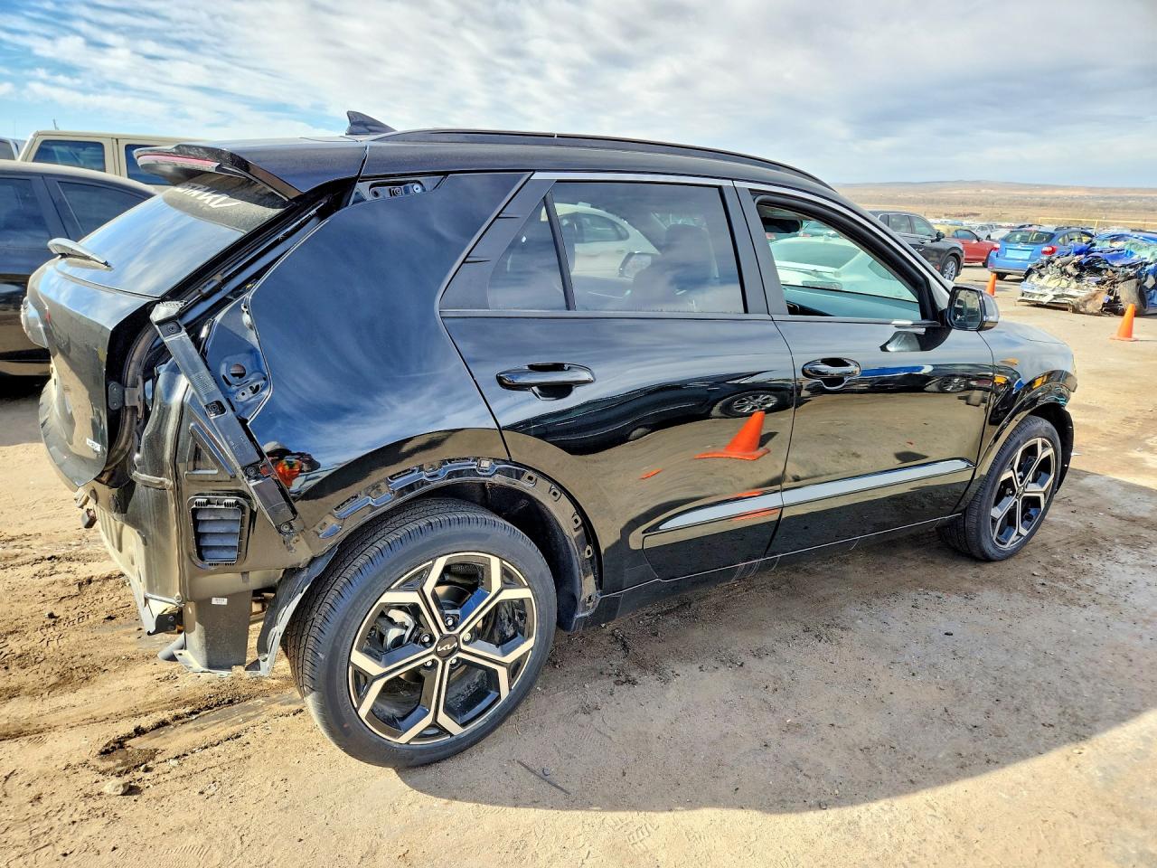 2025 KIA NIRO EX TOURING photo 5