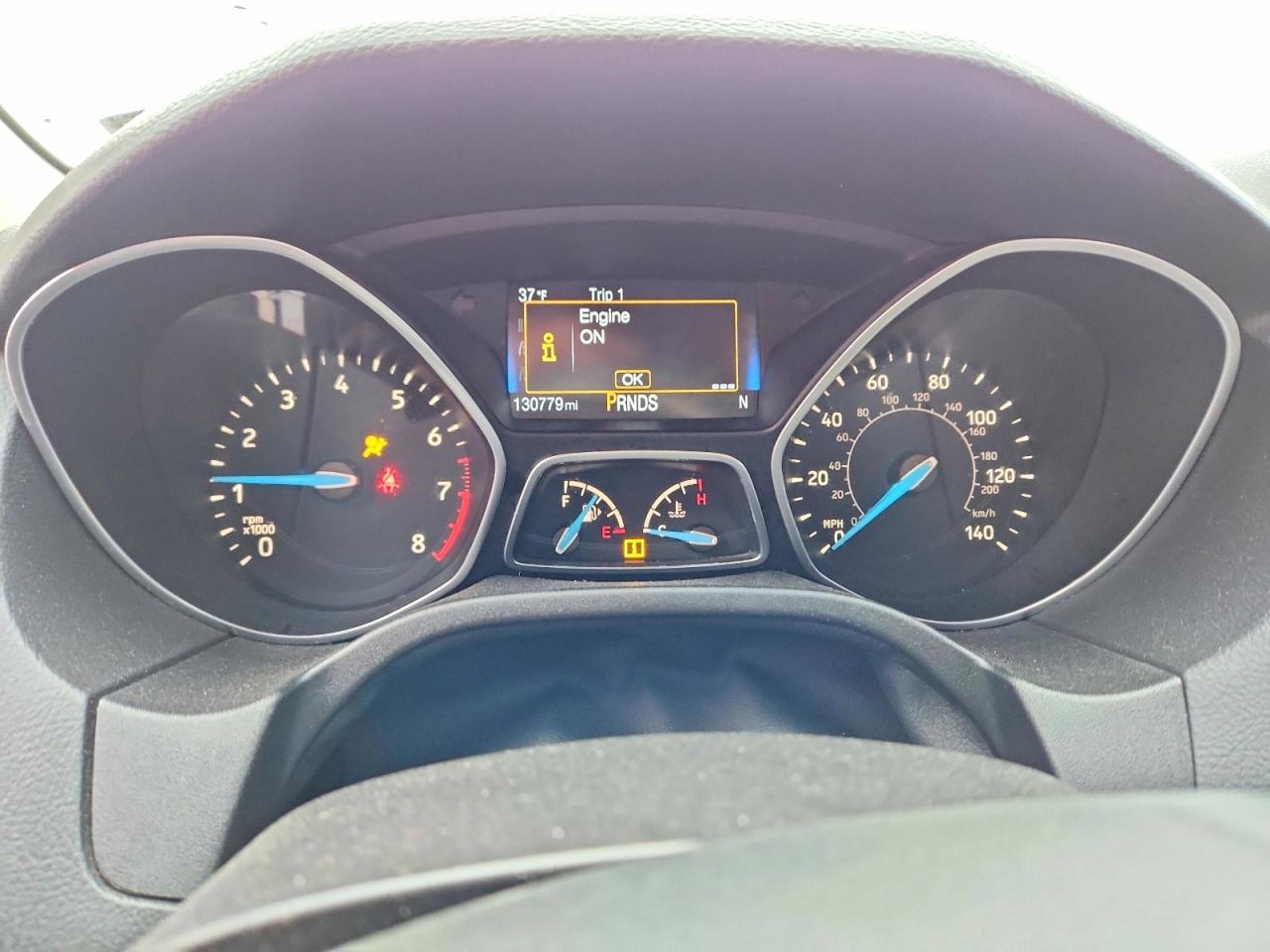 2015 FORD FOCUS SE photo 25