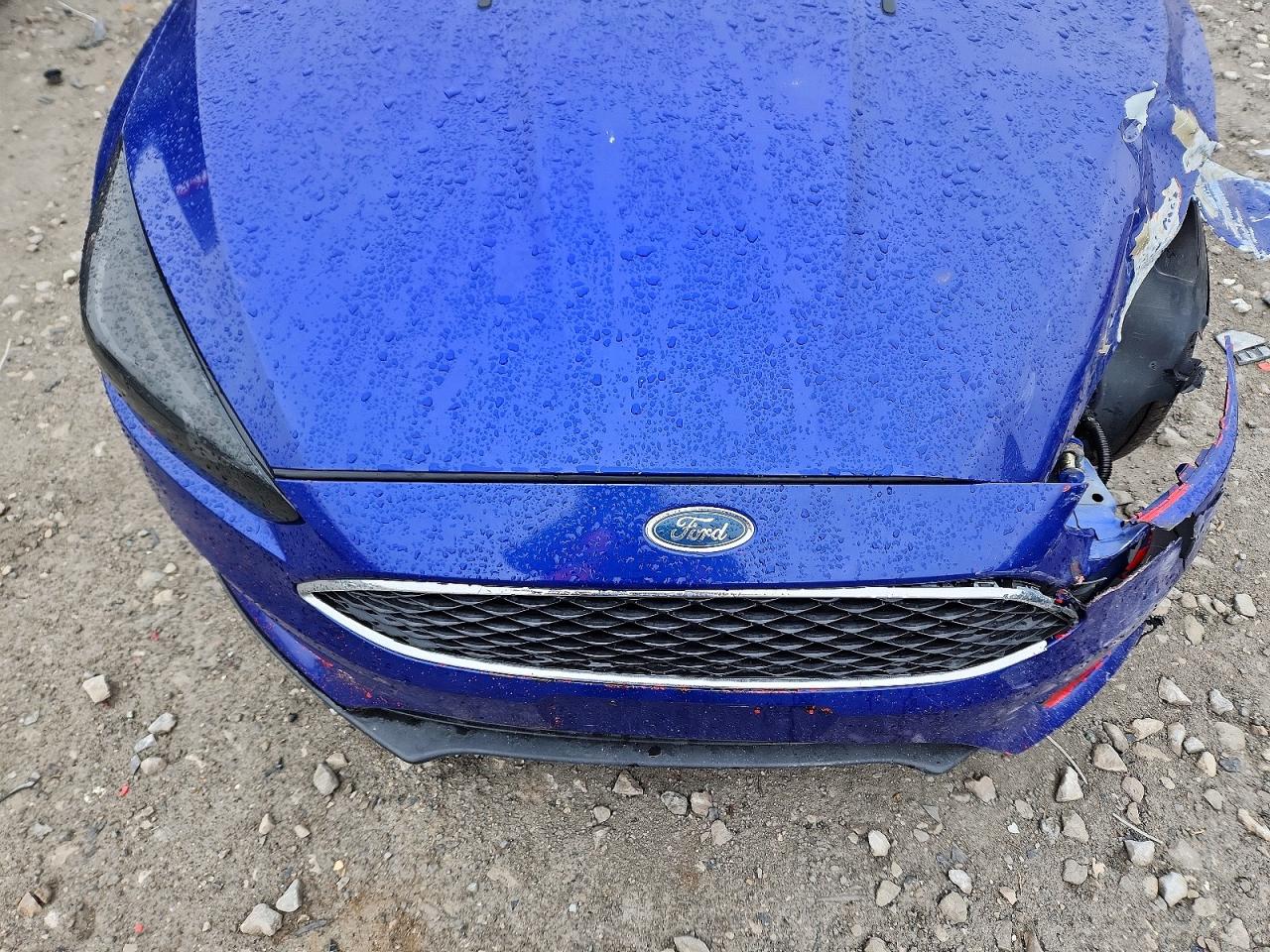 2015 FORD FOCUS SE photo 31