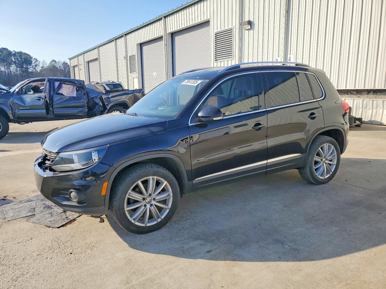 2013 VOLKSWAGEN TIGUAN