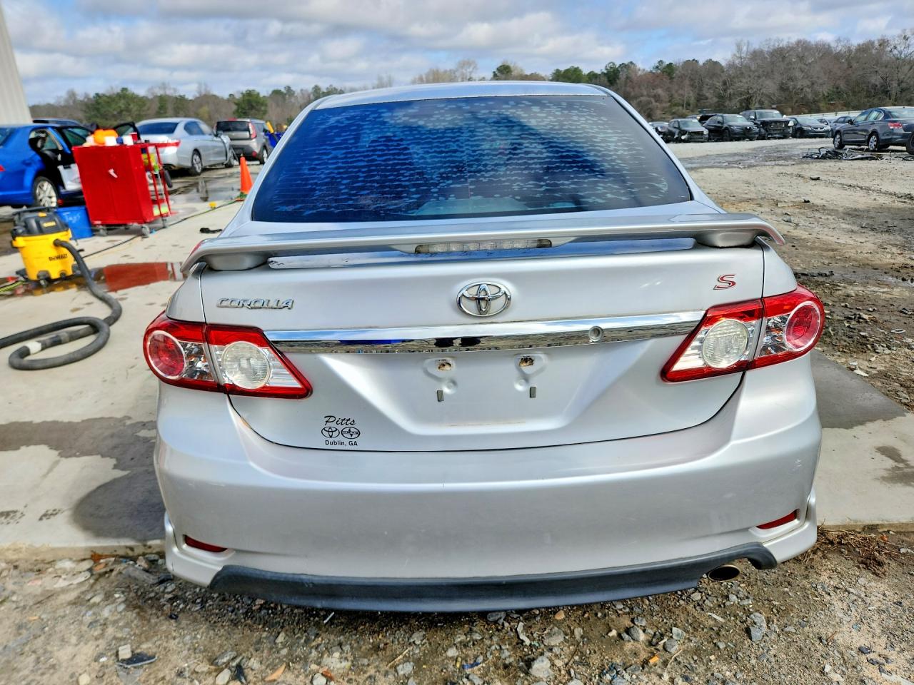 2013 TOYOTA COROLLA S photo 16