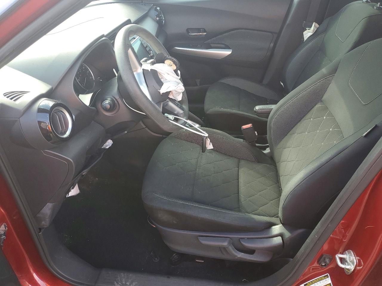 2020 NISSAN KICKS SV photo 19