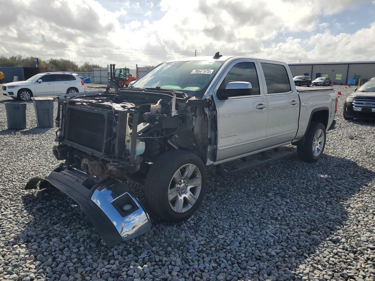 2015 GMC SIERRA