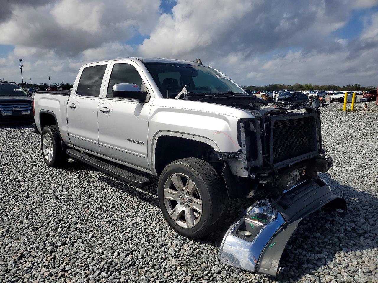 2015 GMC SIERRA C1500 SLE photo 10