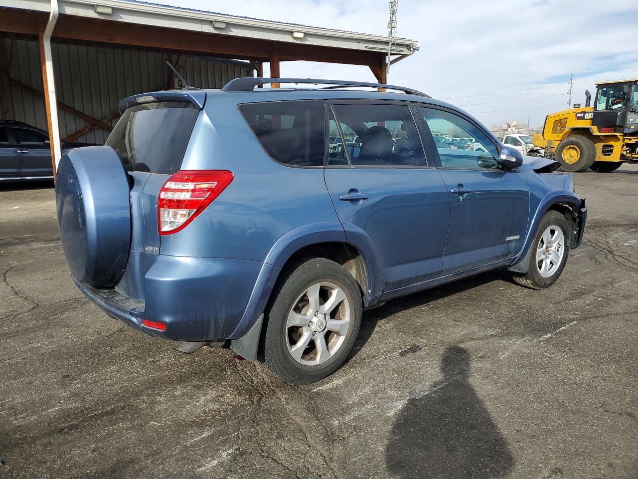 2010 TOYOTA RAV4 LIMITED photo 7