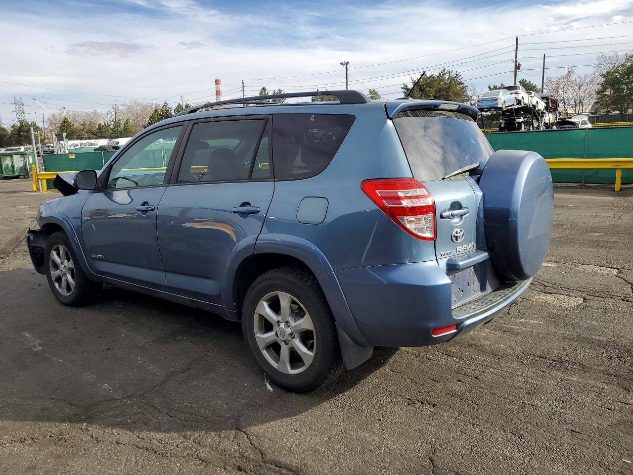 2010 TOYOTA RAV4 LIMITED photo 4