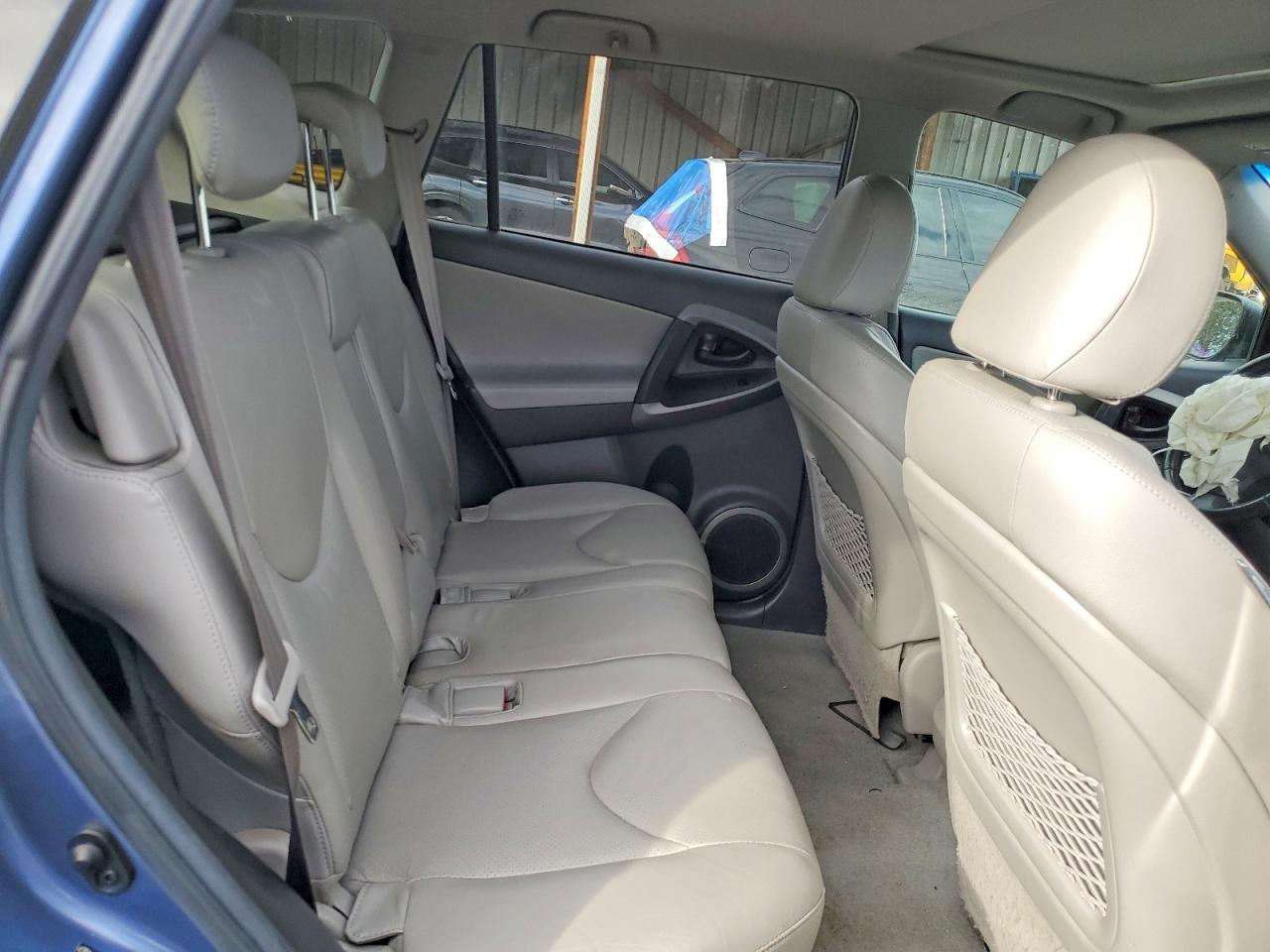 2010 TOYOTA RAV4 LIMITED photo 28