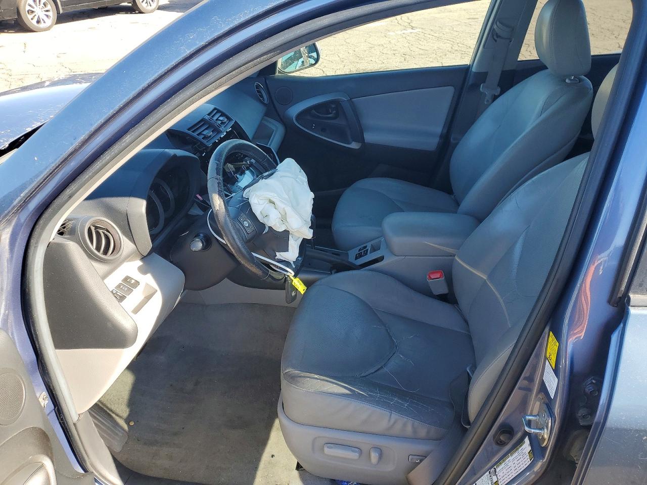 2010 TOYOTA RAV4 LIMITED photo 19