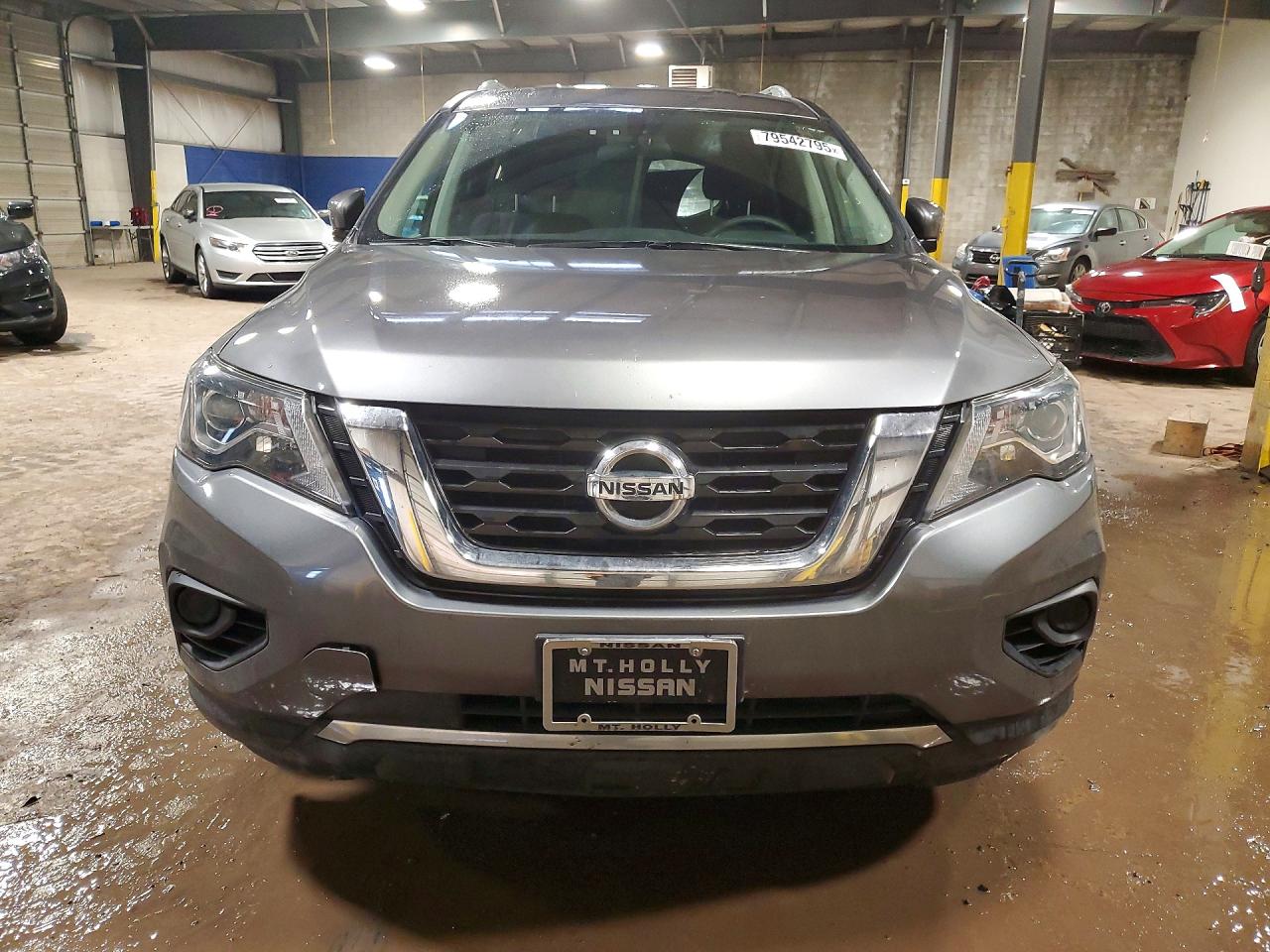 2020 NISSAN PATHFINDER S photo 13