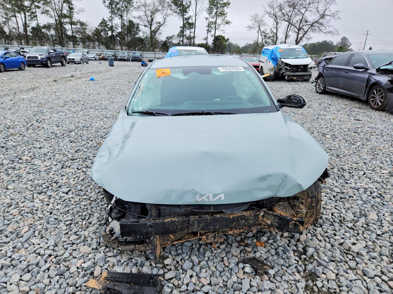 2025 KIA K4 EX photo 13