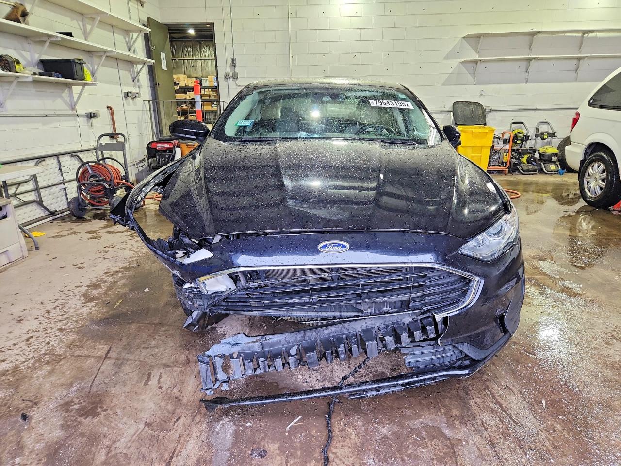 2020 FORD FUSION S photo 5
