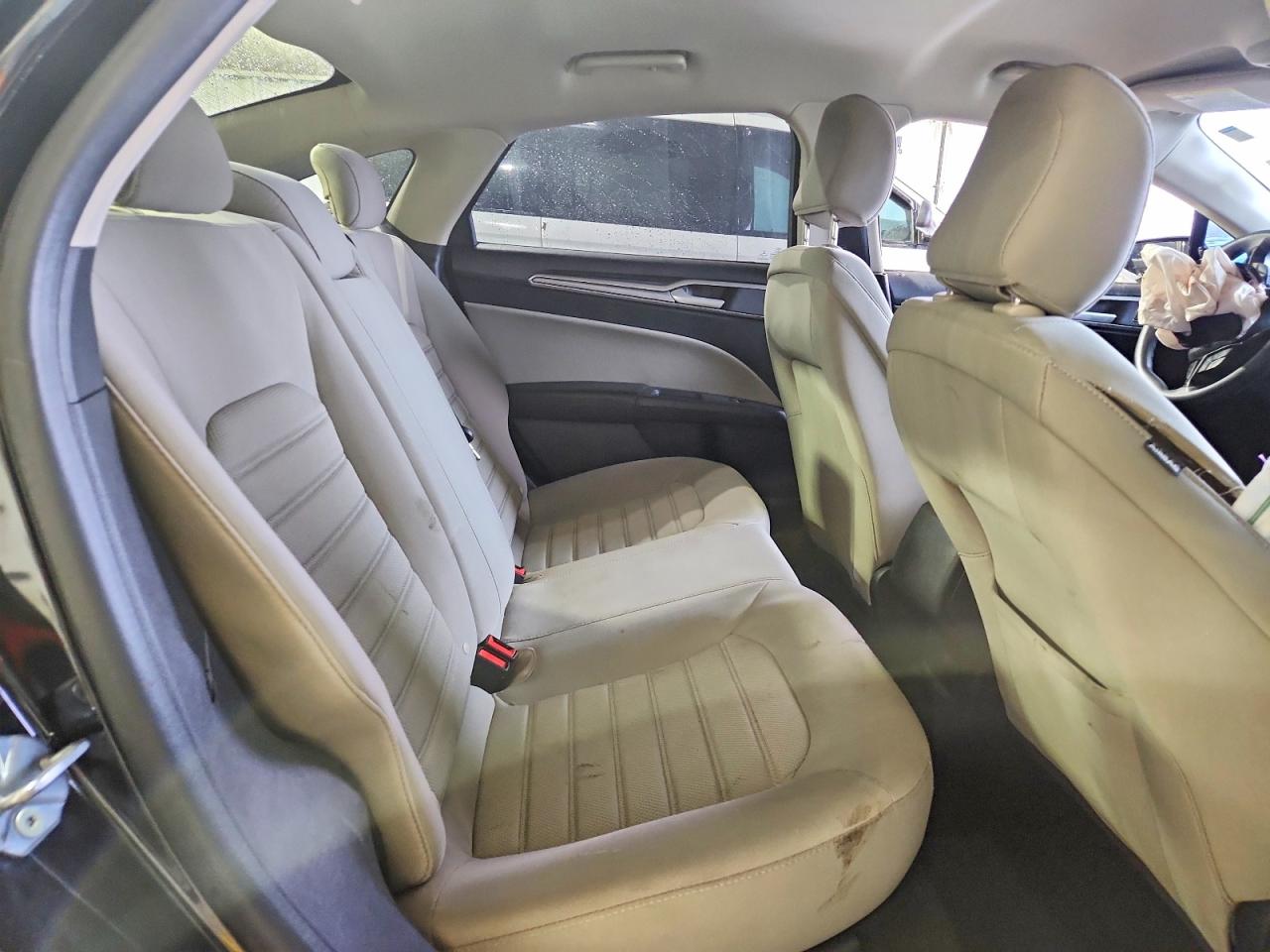 2020 FORD FUSION S photo 10