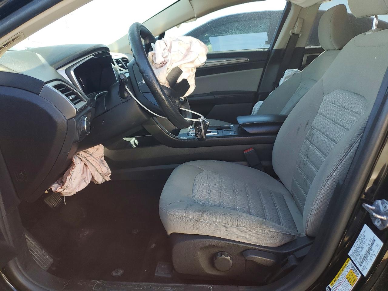 2020 FORD FUSION S photo 7