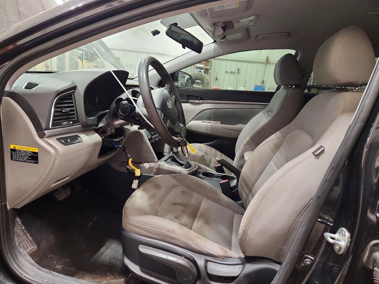 2018 HYUNDAI ELANTRA SEL photo 13