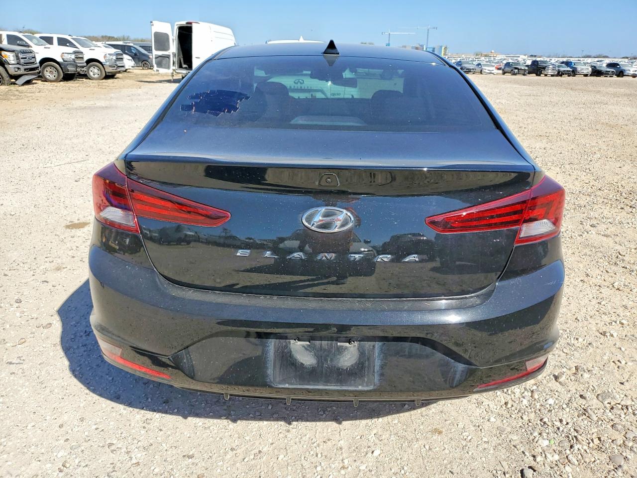 2020 HYUNDAI ELANTRA VALUE EDITION photo 6