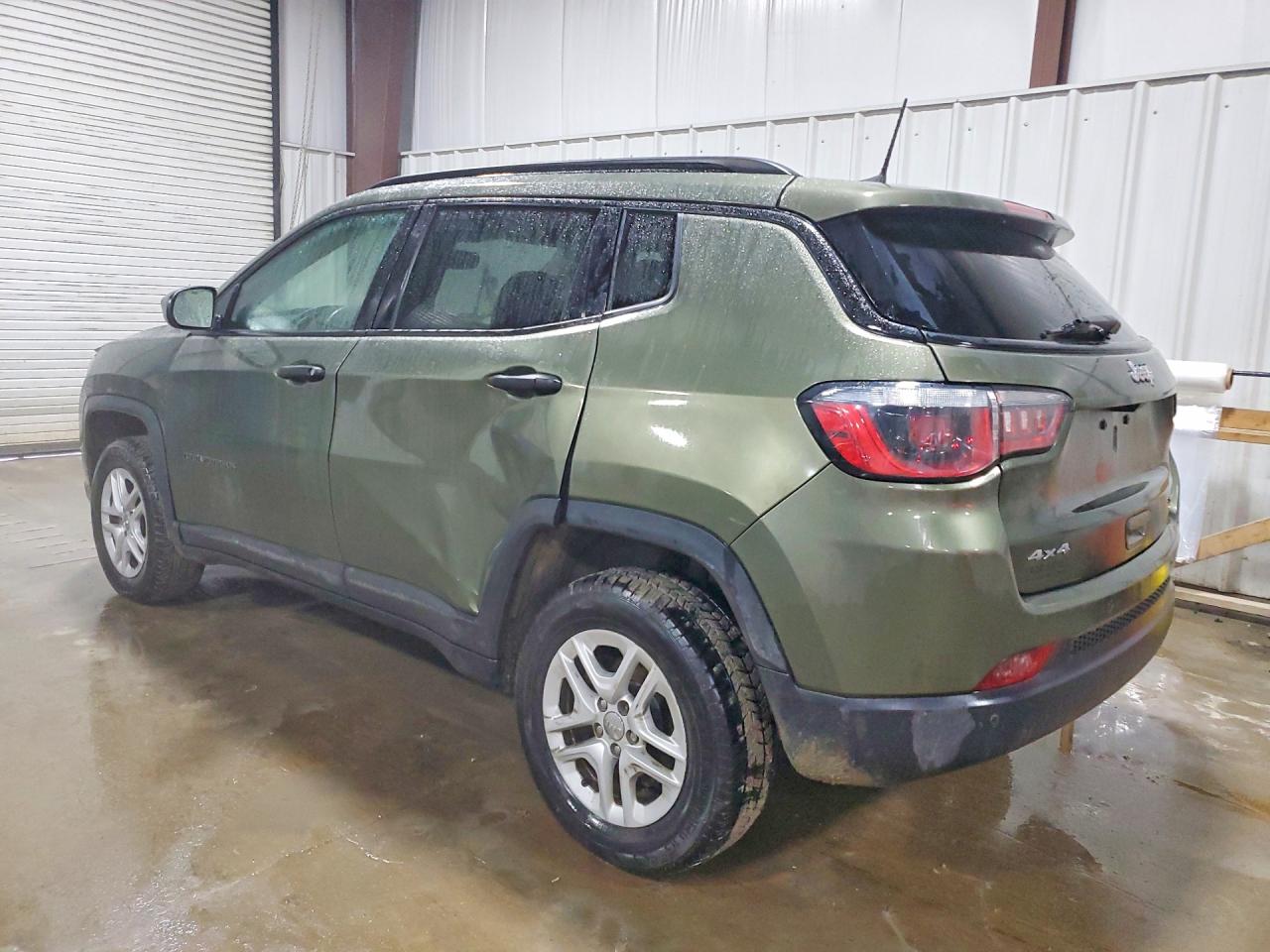 2017 JEEP COMPASS SPORT photo 2