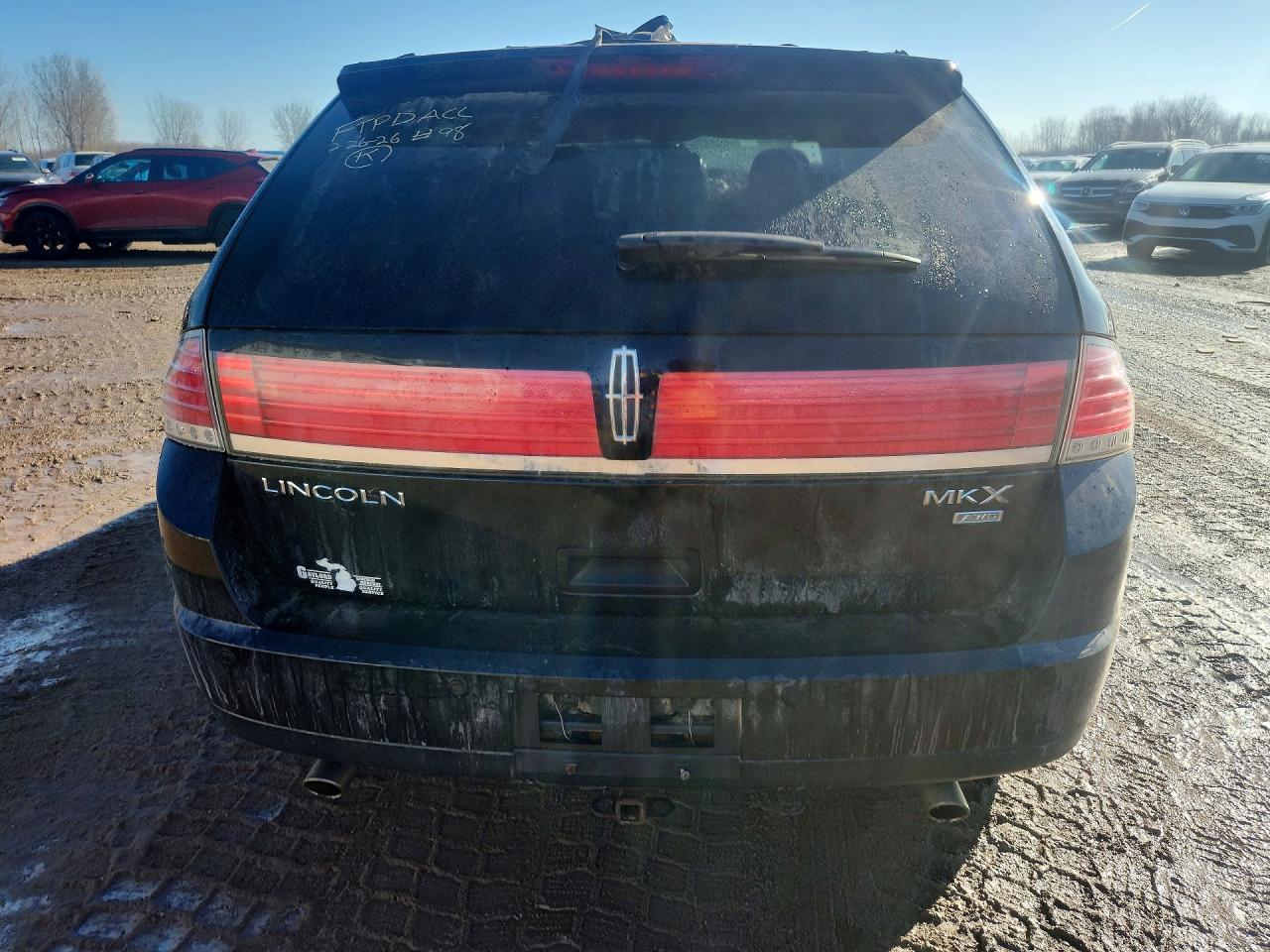 2010 LINCOLN MKX photo 11