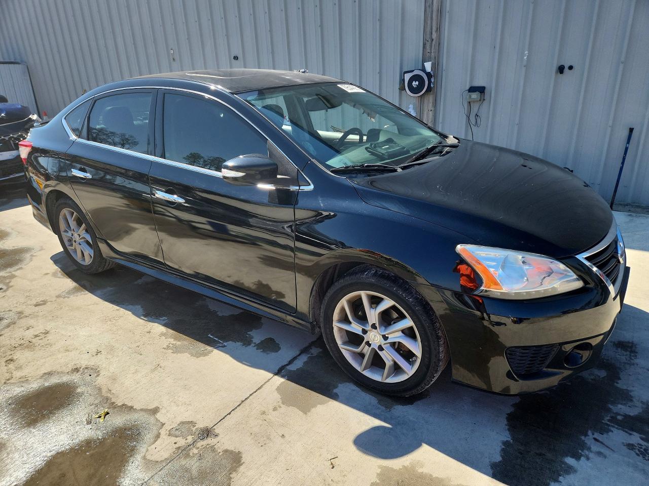 2015 NISSAN SENTRA SR photo 4