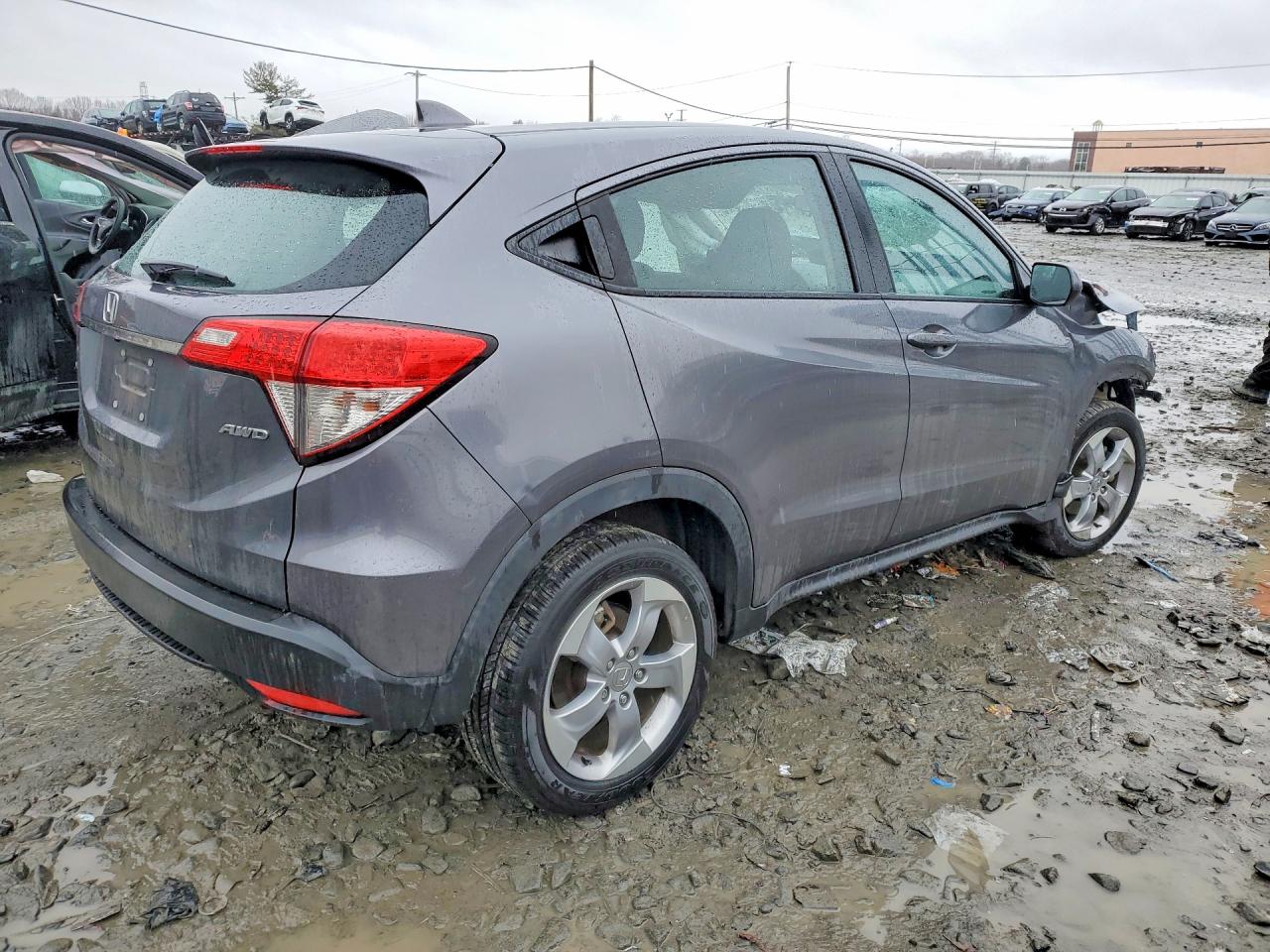 2019 HONDA HR-V LX photo 3