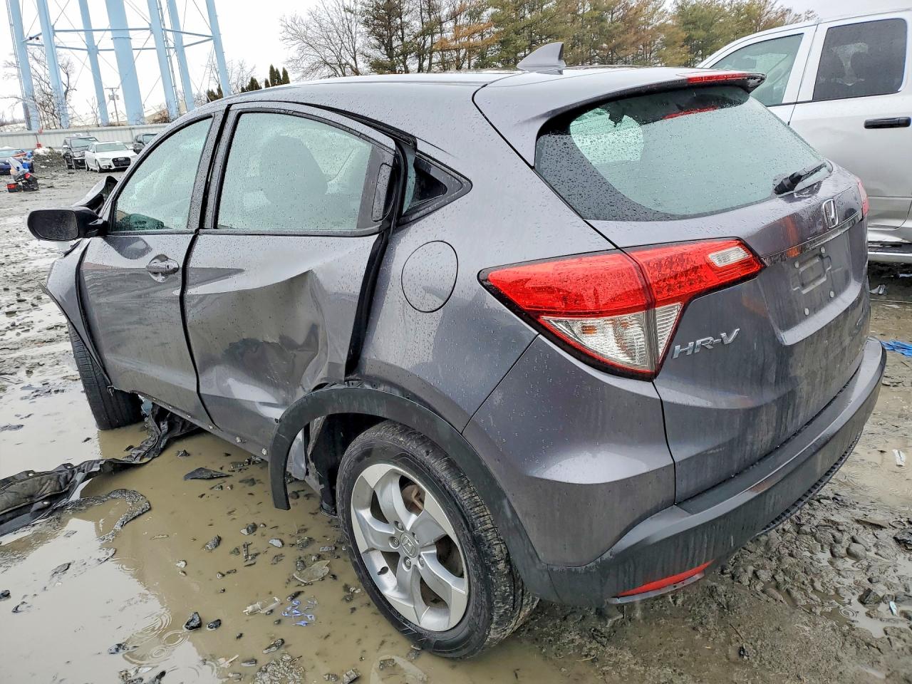 2019 HONDA HR-V LX photo 2