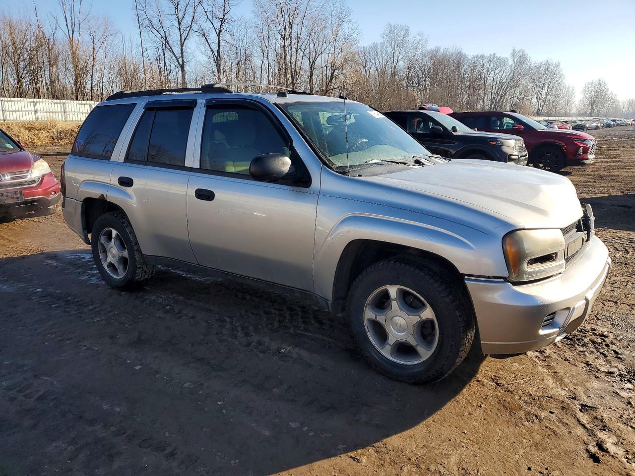 2005 CHEVROLET TRAILBLAZER LS photo 4