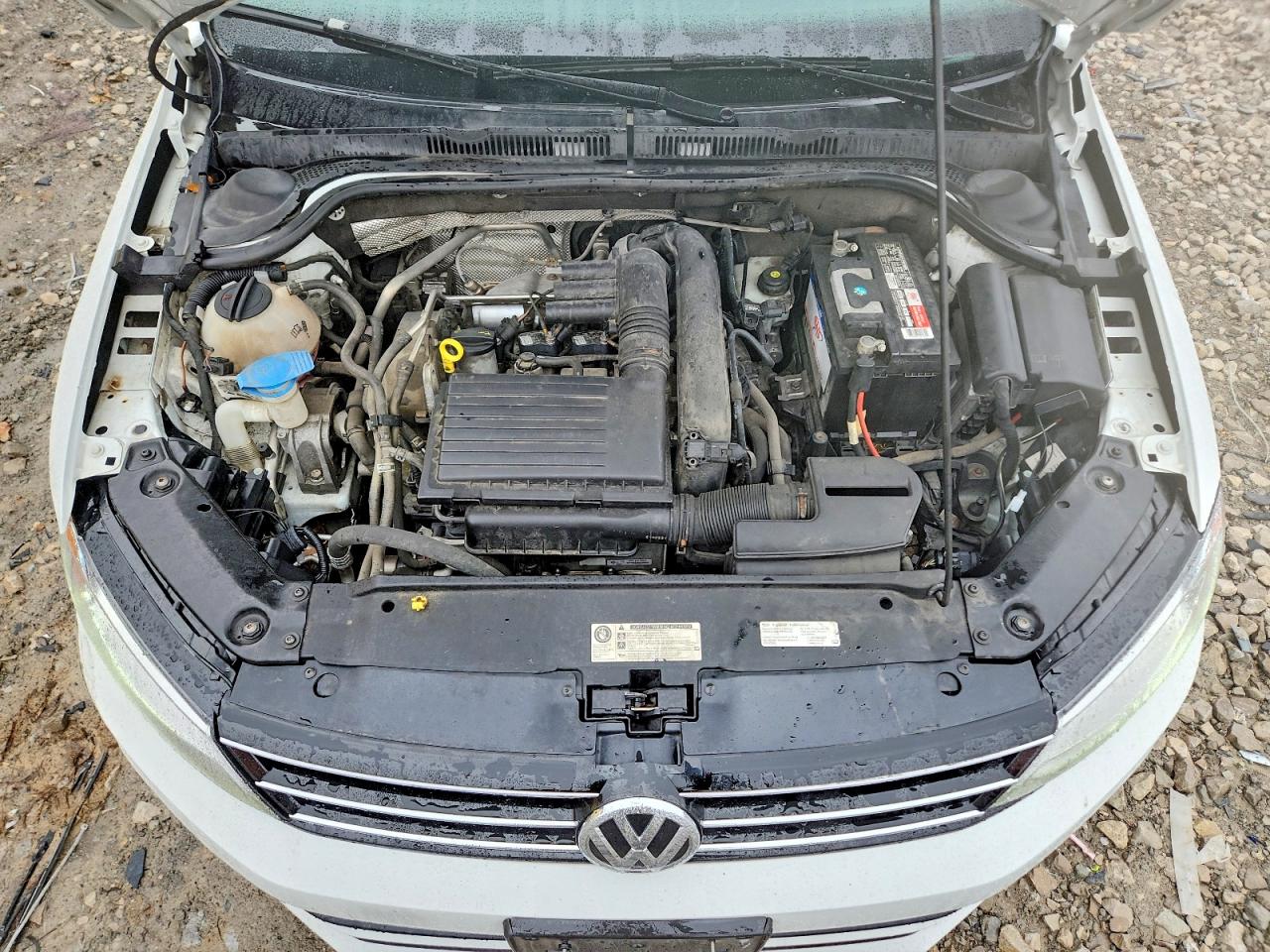 2017 VOLKSWAGEN JETTA photo 11