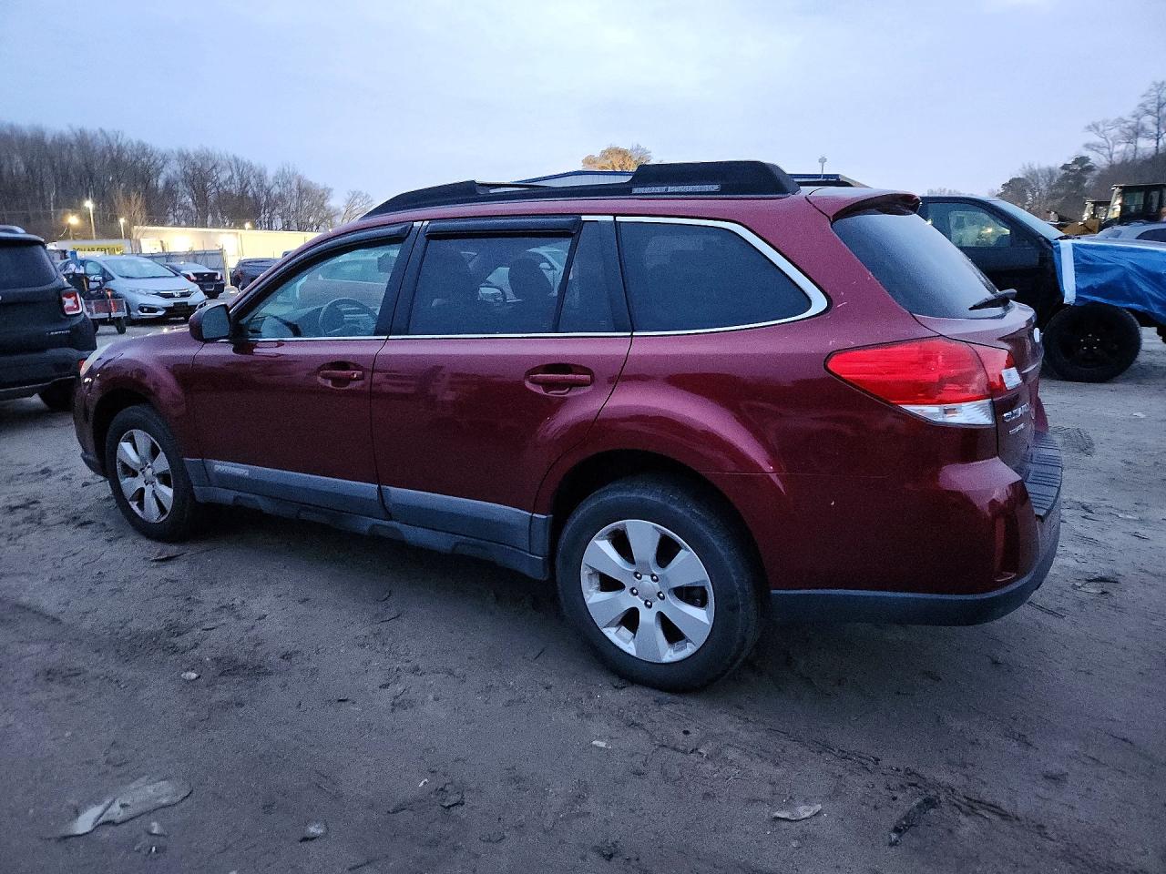 2011 SUBARU OUTBACK 2.5I PREMIUM photo 2