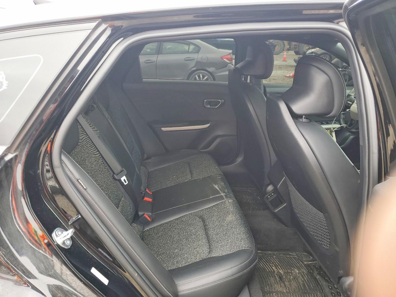 2025 KIA K4 GT-LINE photo 10