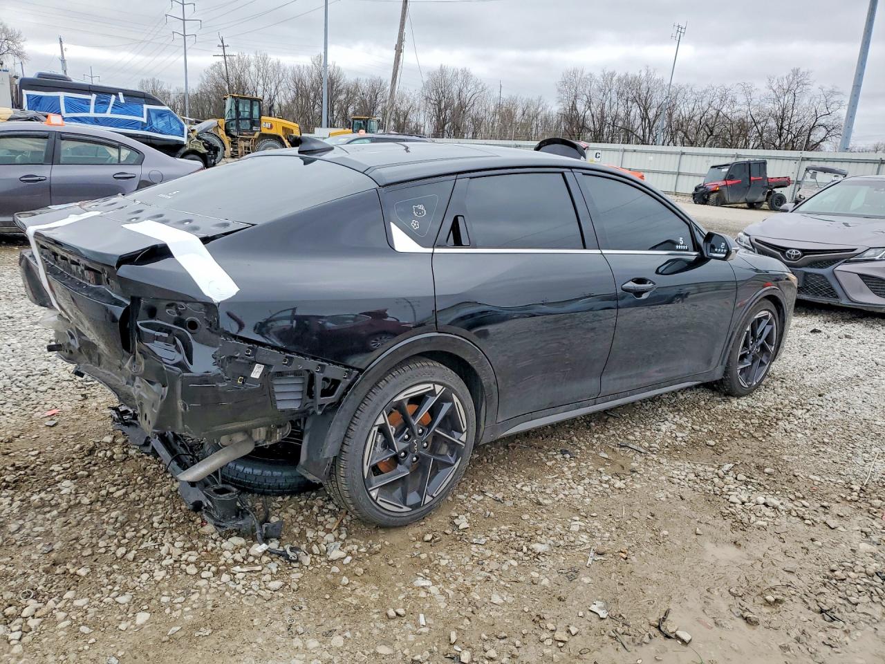 2025 KIA K4 GT-LINE photo 3