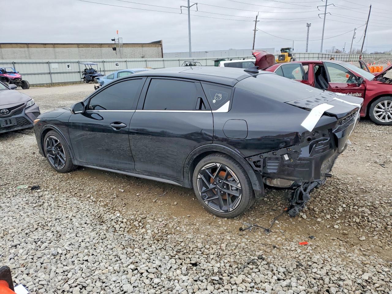 2025 KIA K4 GT-LINE photo 2
