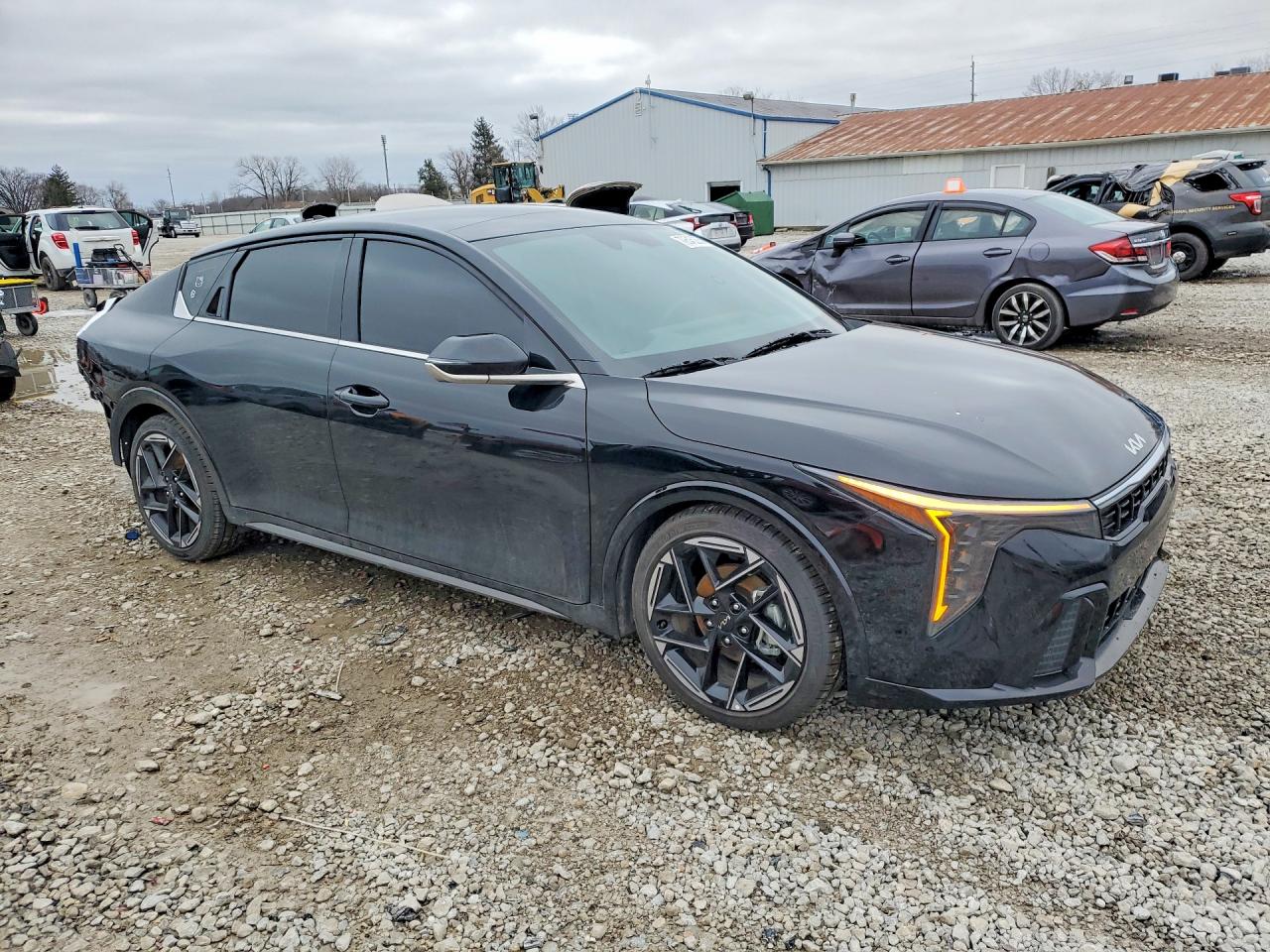 2025 KIA K4 GT-LINE photo 4