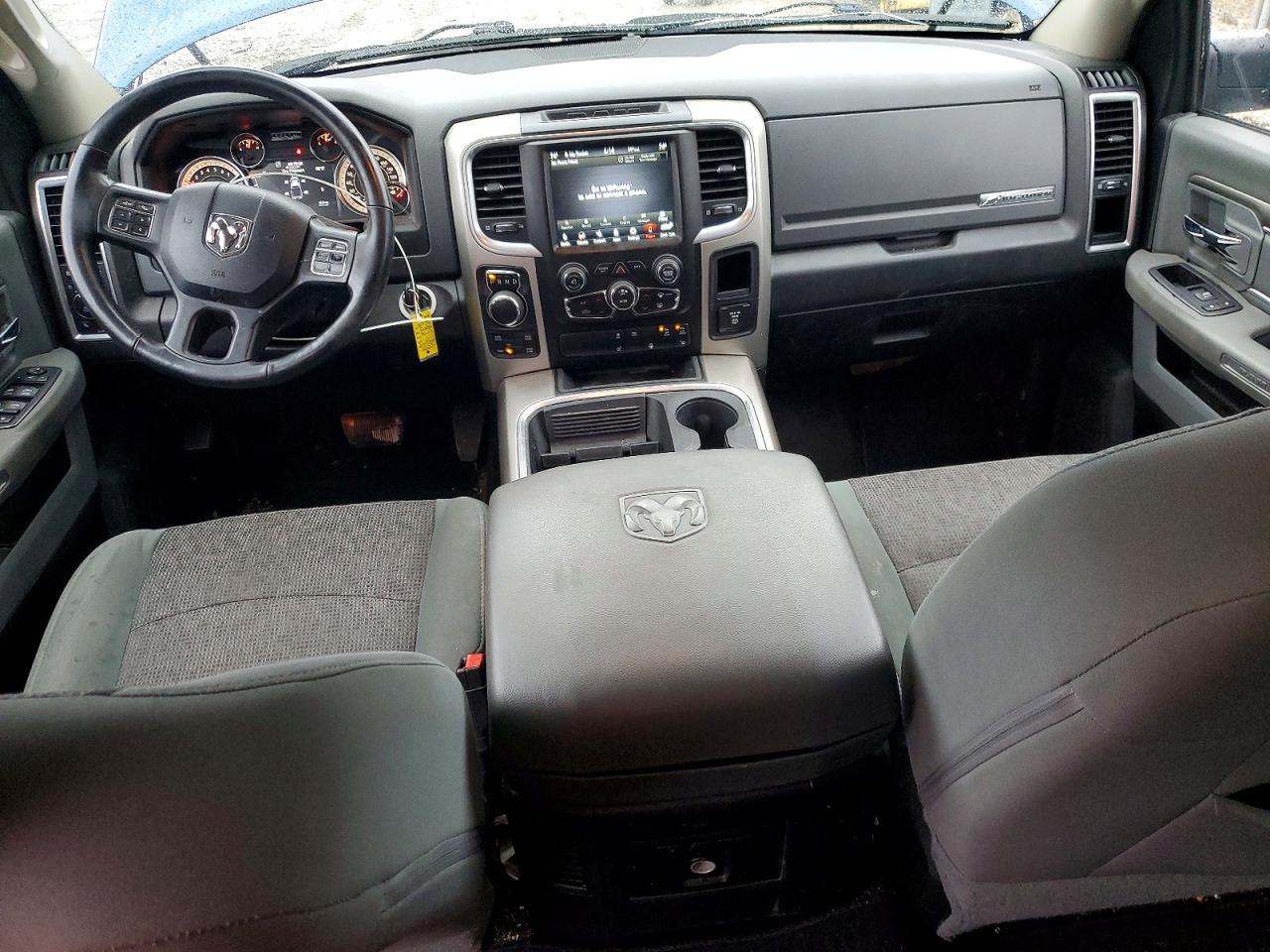 2018 RAM 1500 SLT photo 8