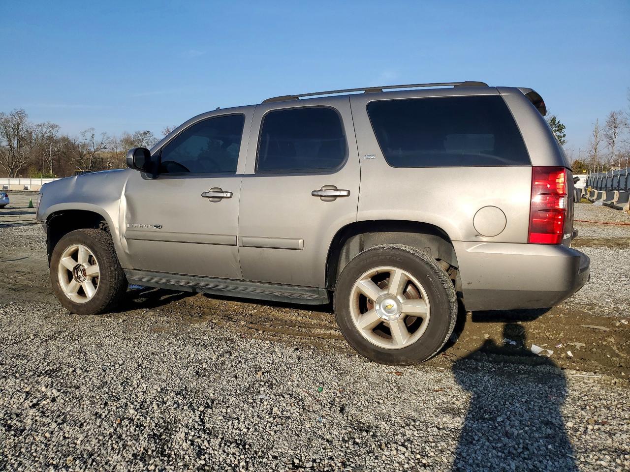 2007 CHEVROLET TAHOE K1500 photo 3