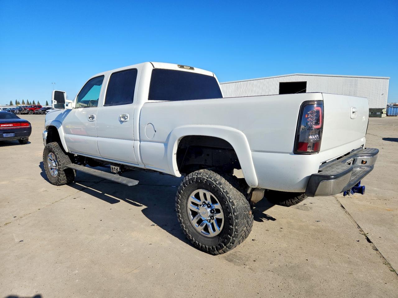 2003 CHEVROLET SILVERADO K2500 HEAVY DUTY photo 3