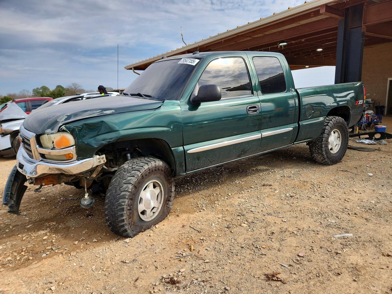 2004 GMC NEW SIERRA