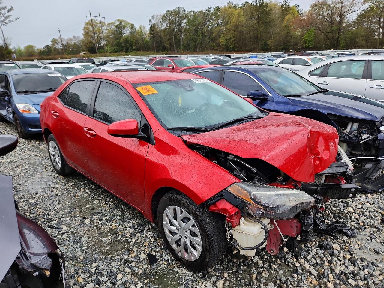 2017 TOYOTA COROLLA LE photo 10