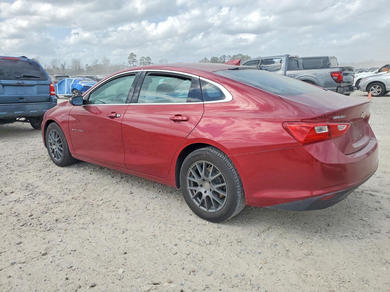 2018 CHEVROLET MALIBU LT photo 3