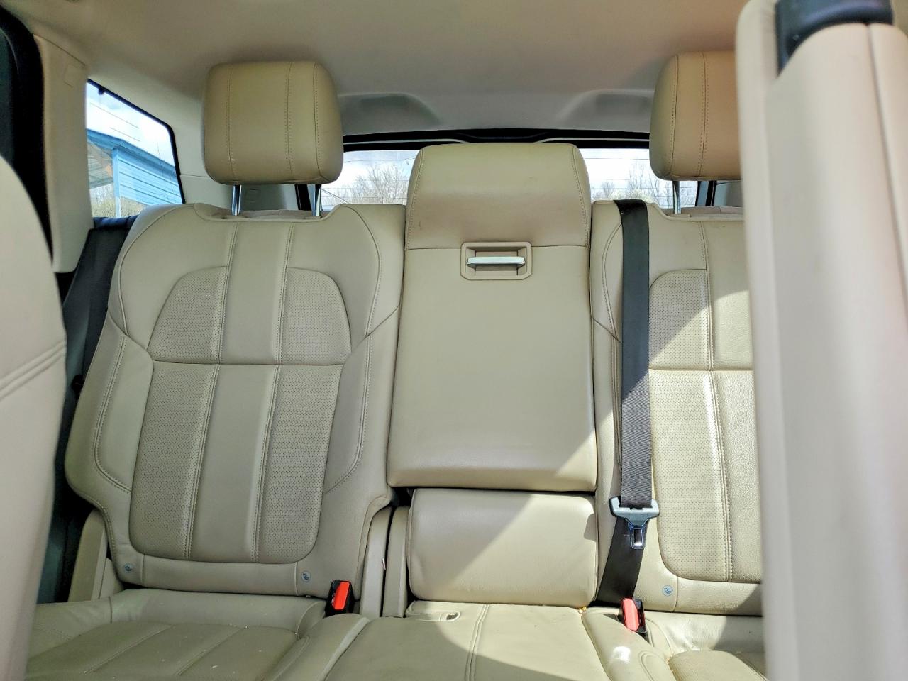2017 LAND ROVER RANGE ROVER SPORT SE photo 19