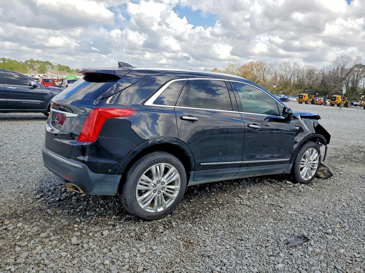 2019 CADILLAC XT5 PREMIUM LUXURY photo 5