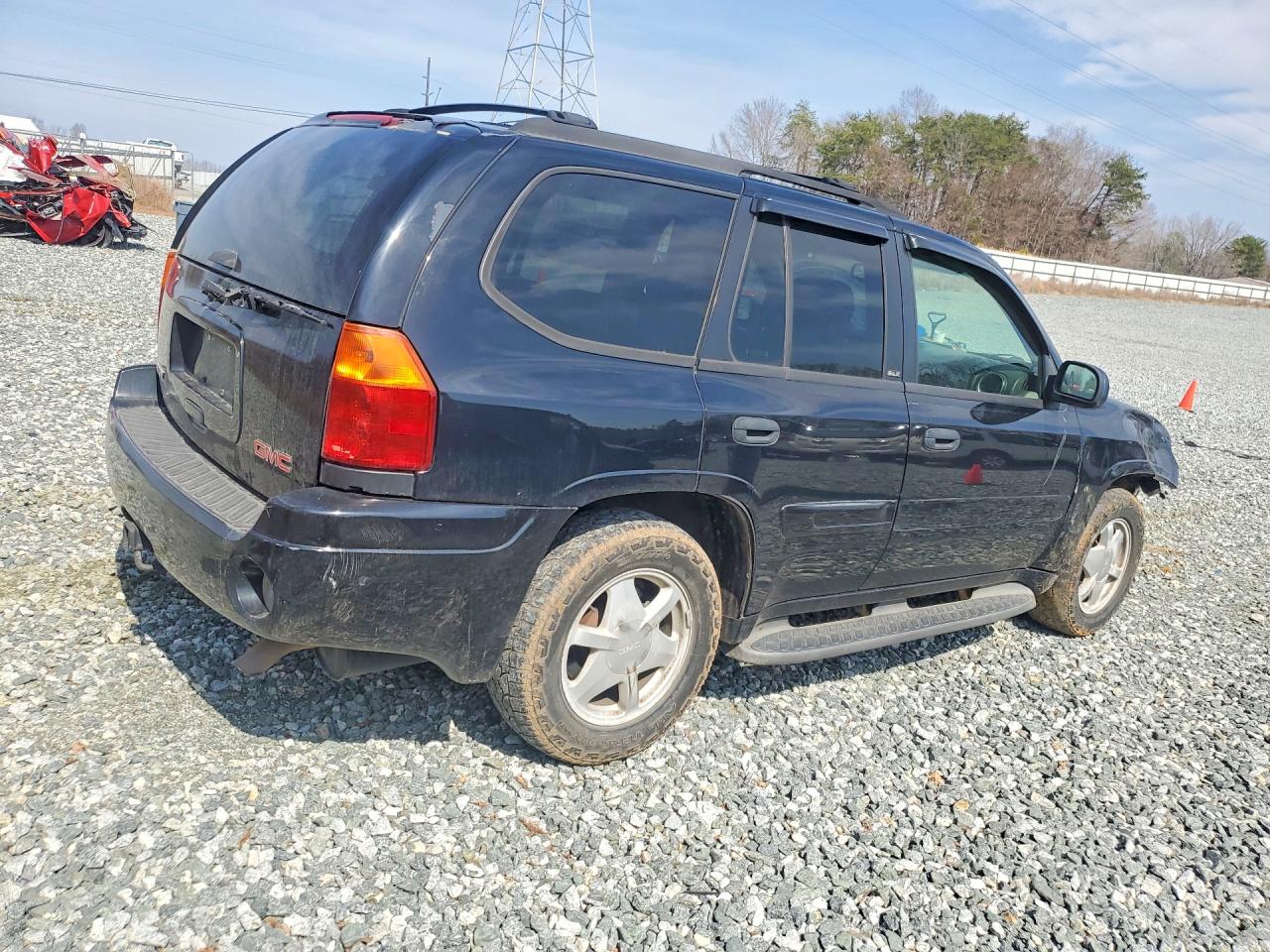2002 GMC ENVOY photo 3