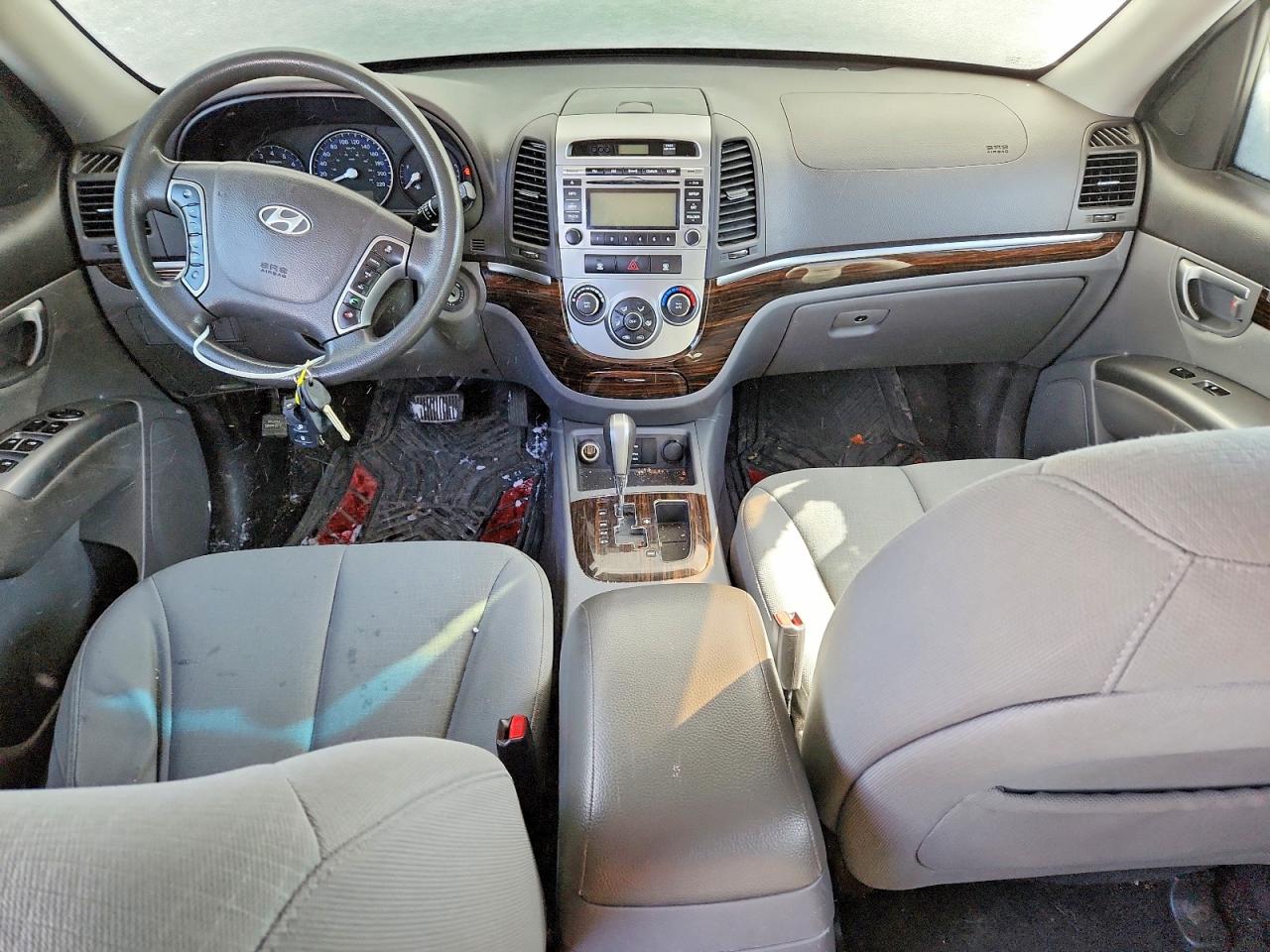 2010 HYUNDAI SANTA FE GLS photo 29