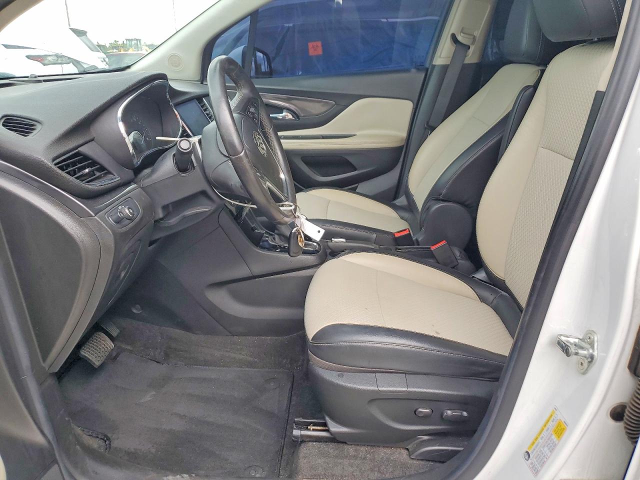 2017 BUICK ENCORE PREFERRED photo 7
